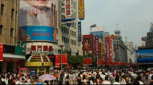 辽宁省沈阳南站服装市场-第1张图片-货源库