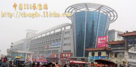 菏泽康庄服装大市场-第1张图片-货源库
