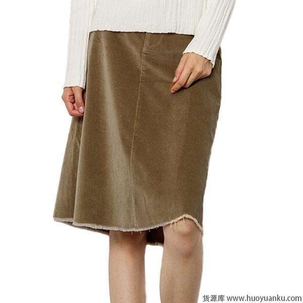 一件穿三季，纯色半身裙搭配省心-第8张图片-货源库