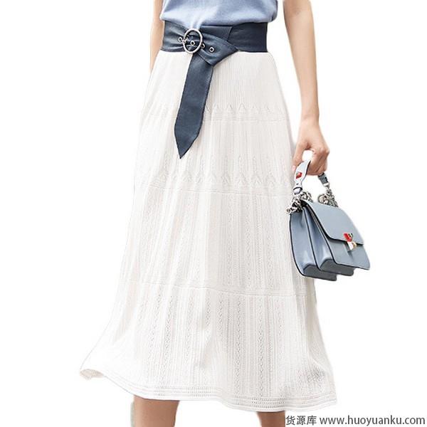 一件穿三季，纯色半身裙搭配省心-第10张图片-货源库