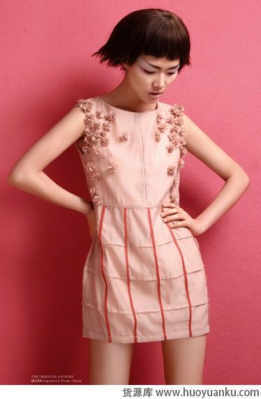 连衣裙简洁有范儿显内涵-第5张图片-货源库 连衣裙简洁有范儿显内涵-第5张图片-货源库