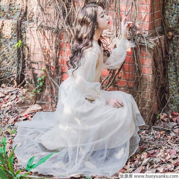 连衣裙有多美风格告诉你-第2张图片-货源库