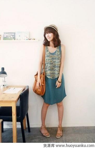 半长发怎么搭衣服-第4张图片-货源库 半长发怎么搭衣服-第4张图片-货源库