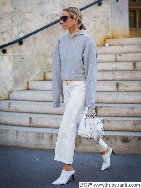 流行色那么多,爱得深沉的可没几个-第4张图片-货源库 流行色那么多,爱得深沉的可没几个-第4张图片-货源库