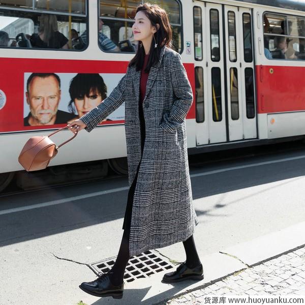 流行色那么多,爱得深沉的可没几个-第10张图片-货源库 流行色那么多,爱得深沉的可没几个-第10张图片-货源库