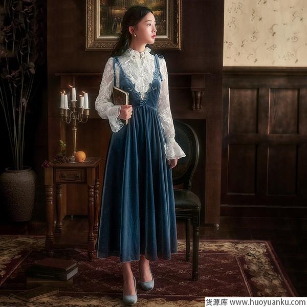 背带装让夏天漂亮收尾秋天美丽开场-第19张图片-货源库