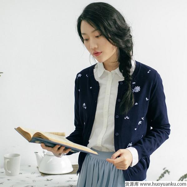 短外套强势来袭这是要挑花眼的节奏-第1张图片-货源库 短外套强势来袭这是要挑花眼的节奏-第1张图片-货源库