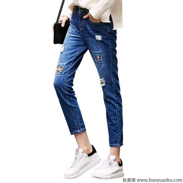破洞牛仔裤生性不羁爱自由-第1张图片-货源库
