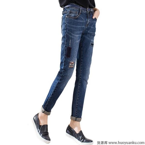 破洞牛仔裤生性不羁爱自由-第3张图片-货源库