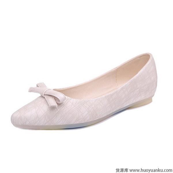 平底浅口鞋,脚背漫不经心玩性感-第3张图片-货源库 平底浅口鞋,脚背漫不经心玩性感-第3张图片-货源库