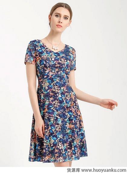 透过裙裾看你与女神之间的距离-第5张图片-货源库 透过裙裾看你与女神之间的距离-第5张图片-货源库