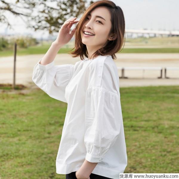 细节精致气质佳，白衬衫的日常美如画-第11张图片-货源库