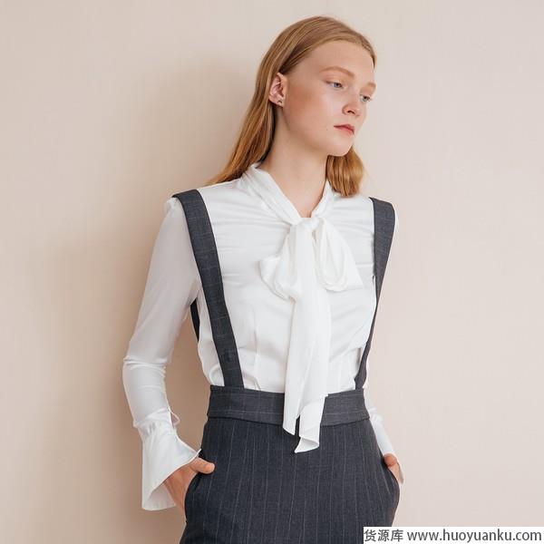 细节精致气质佳，白衬衫的日常美如画-第15张图片-货源库