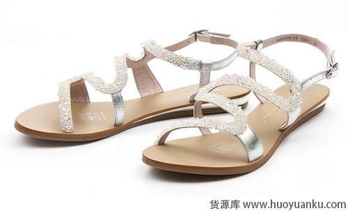 与夏天之间的战争-第5张图片-货源库 与夏天之间的战争-第5张图片-货源库