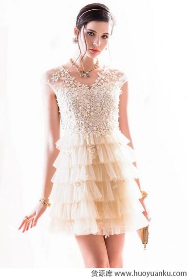 姑娘你该有件小礼服-第8张图片-货源库