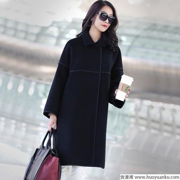 茧型大衣轮廓之外见潇洒-第3张图片-货源库