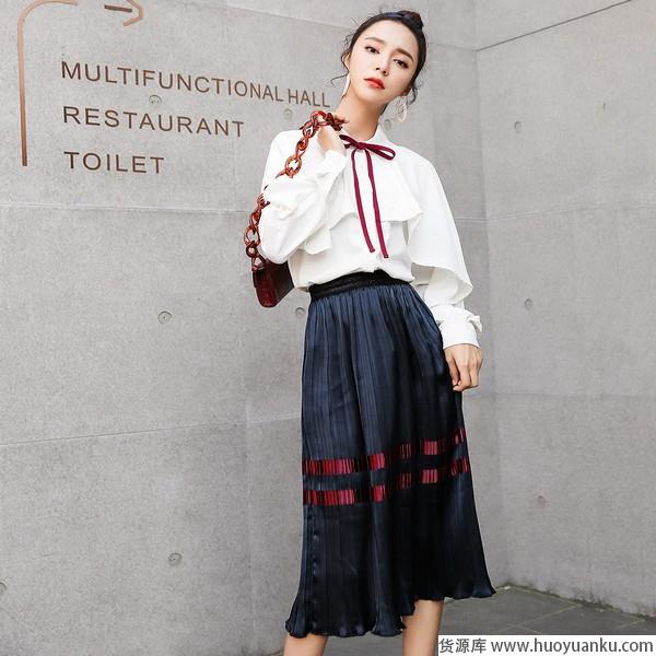 活力春夏季，趣味百褶为造型解腻-第10张图片-货源库