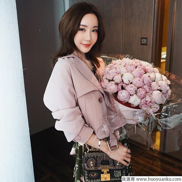 惊艳春花的新款短外套穿搭炫空前-第2张图片-货源库