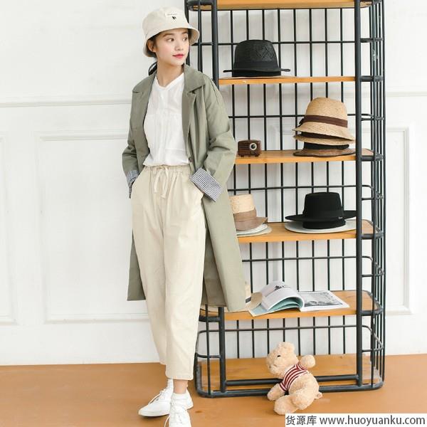 今年风衣抓住关键点,时髦就选大一点-第14张图片-货源库 今年风衣抓住关键点,时髦就选大一点-第14张图片-货源库