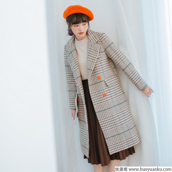 今年风衣抓住关键点,时髦就选大一点-第19张图片-货源库 今年风衣抓住关键点,时髦就选大一点-第19张图片-货源库