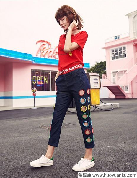 焕发自我看牛仔裤如何修炼升级-第8张图片-货源库 焕发自我看牛仔裤如何修炼升级-第8张图片-货源库