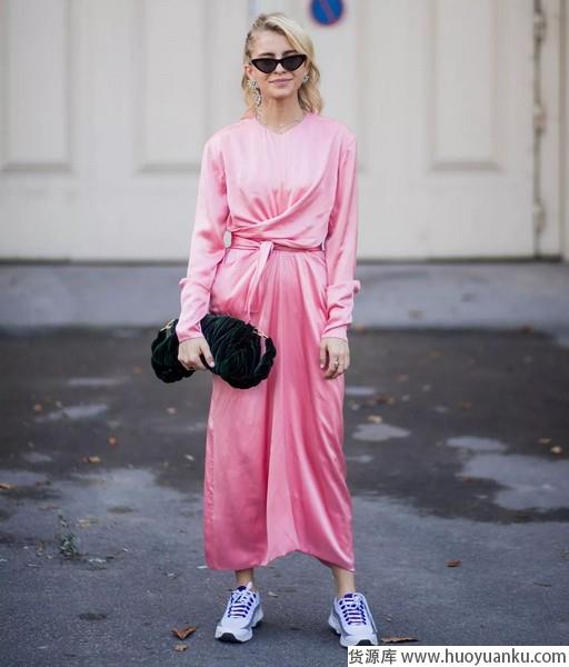 清凉甜蜜升级，轻盈水彩色穿出仙女感-第1张图片-货源库