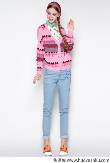 蝙蝠袖针织衫美出新高度-第3张图片-货源库 蝙蝠袖针织衫美出新高度-第3张图片-货源库