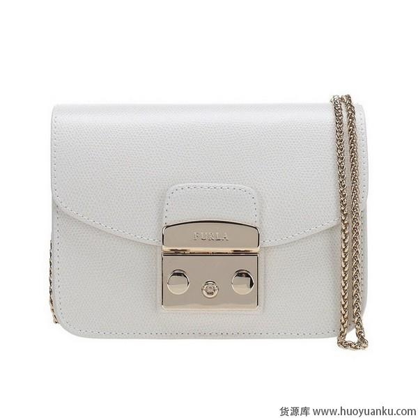 极简主义,白色包包玩转高阶段位-第2张图片-货源库 极简主义,白色包包玩转高阶段位-第2张图片-货源库