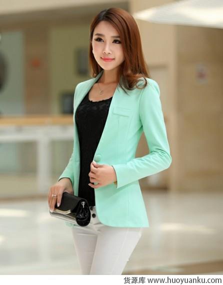 小西装夏日职场不出错秘诀-第6张图片-货源库 小西装夏日职场不出错秘诀-第6张图片-货源库
