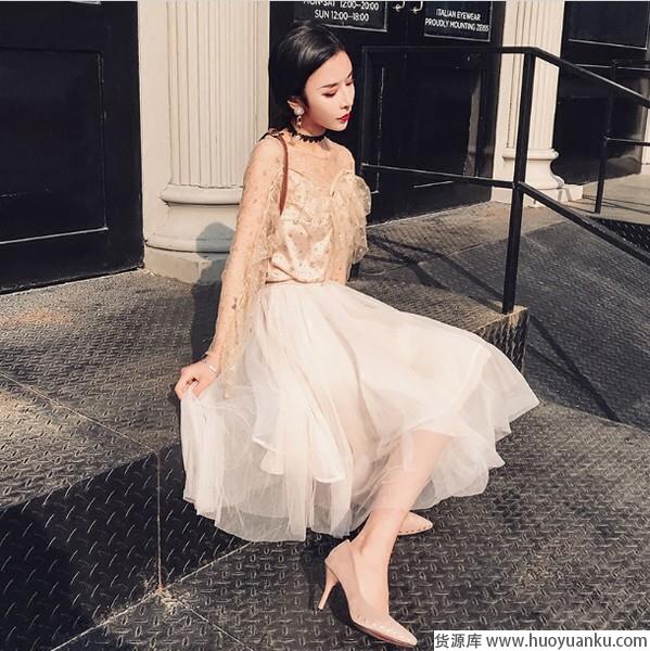 套装裙的存在感，一直都没有低过-第2张图片-货源库