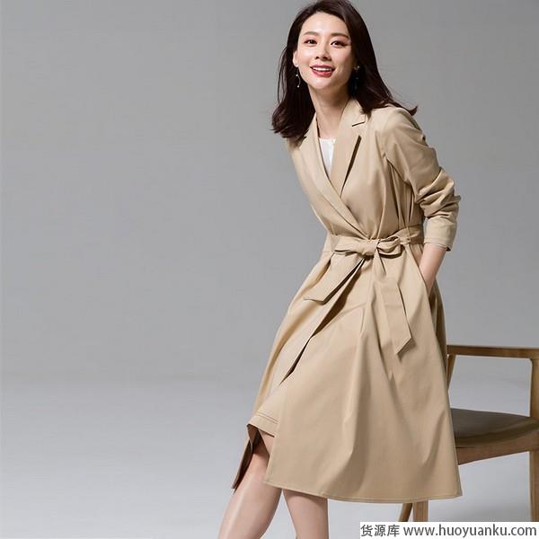 秋风未起风衣却要备起-第1张图片-货源库 秋风未起风衣却要备起-第1张图片-货源库