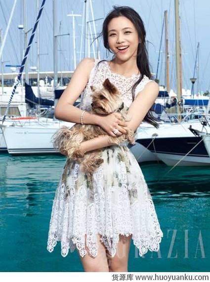 学女神穿搭等待爱情降临-第9张图片-货源库