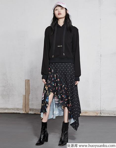 春夏潮T与卫衣，趣味百搭排第一-第18张图片-货源库