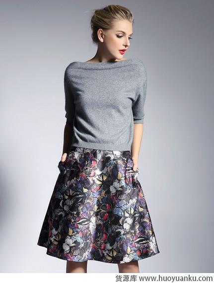 短裙套装玲珑女生显高挑-第1张图片-货源库