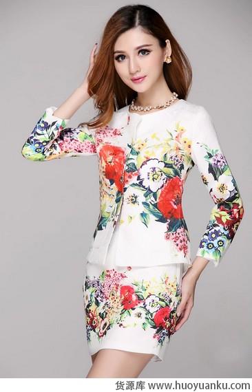 短裙套装玲珑女生显高挑-第2张图片-货源库