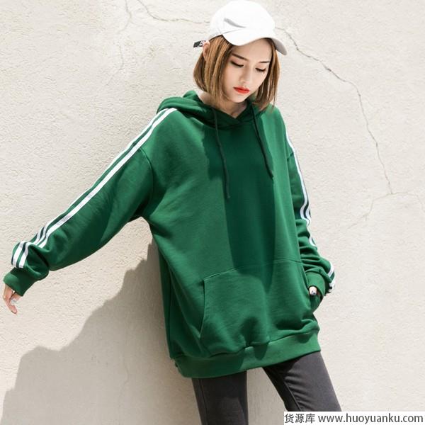 叠穿小能手非卫衣莫属-第3张图片-货源库