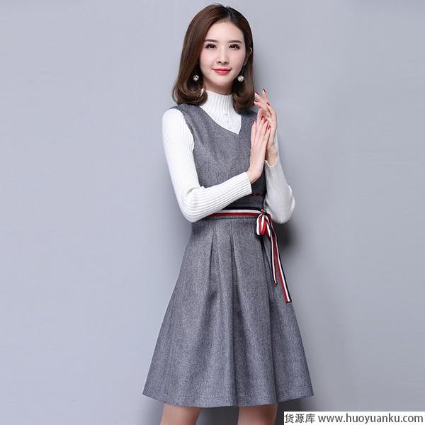 叠穿第一要义秋天是无袖裙的战场-第9张图片-货源库 叠穿第一要义秋天是无袖裙的战场-第9张图片-货源库