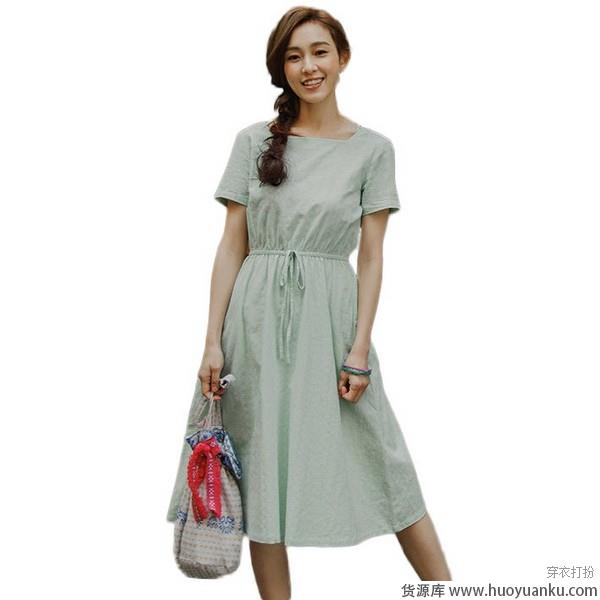 冰爽解暑，浅绿色连衣裙回归清新自然-第7张图片-货源库