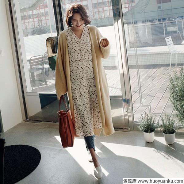 薄针织完成夏末秋初的冷暖转变-第19张图片-货源库 薄针织完成夏末秋初的冷暖转变-第19张图片-货源库