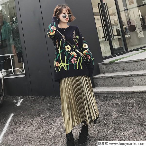 暖女美艳，毛衣新款怀旧亦新鲜-第4张图片-货源库