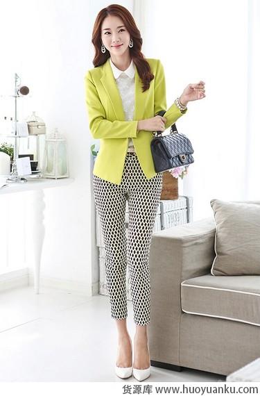 初秋置装，百搭为上-第2张图片-货源库