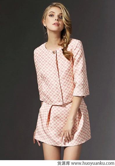 外套短一点率真近一些-第2张图片-货源库