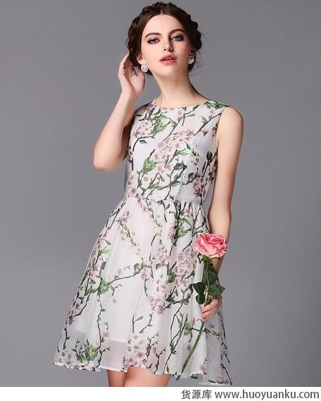 穿无袖享清凉-第2张图片-货源库