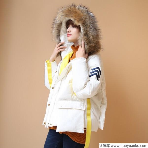 羽绒短款,抢尽动感的靓丽首选-第1张图片-货源库 羽绒短款,抢尽动感的靓丽首选-第1张图片-货源库