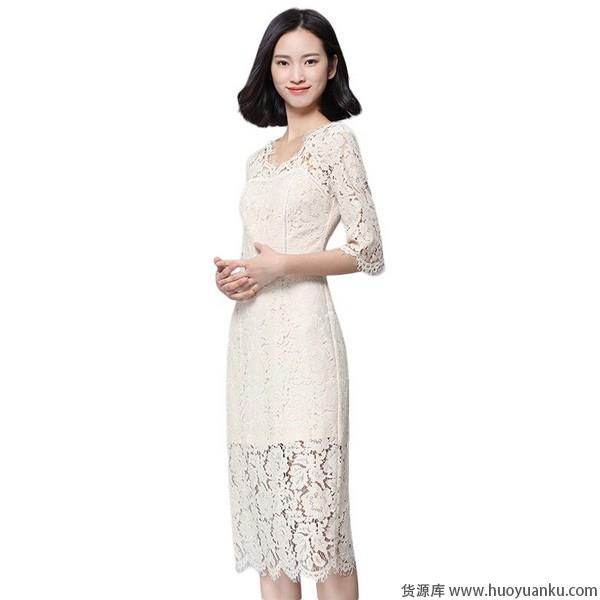 少即是多，纯色连衣裙演绎软妹风-第6张图片-货源库