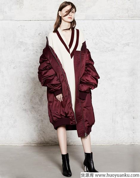 冬季养生先保暖，长款羽绒让人欲罢不能-第4张图片-货源库