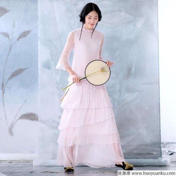 携手蕾丝与薄纱，清凉舒适一整夏-第11张图片-货源库