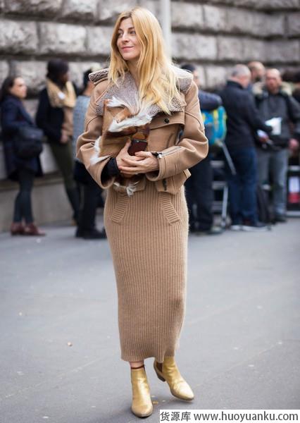 在外套和打底之间还差一条裙子-第2张图片-货源库