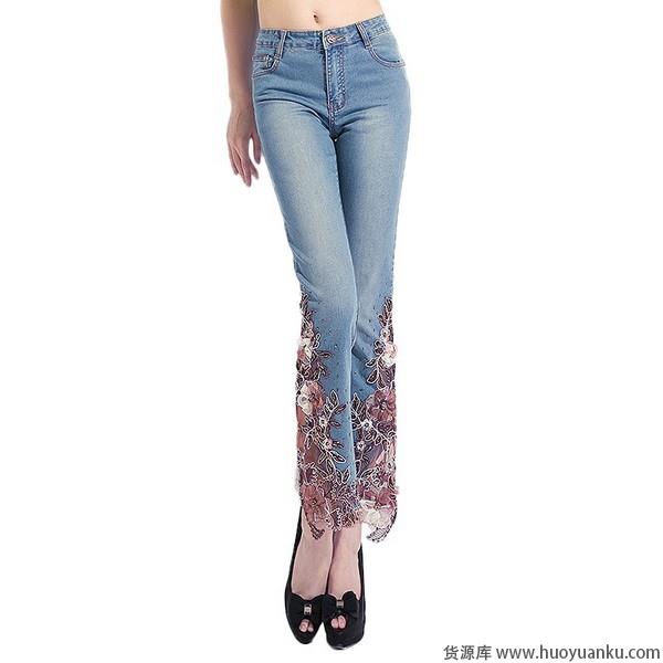 绣花牛仔裤唤醒复古怀旧心情-第2张图片-货源库 绣花牛仔裤唤醒复古怀旧心情-第2张图片-货源库