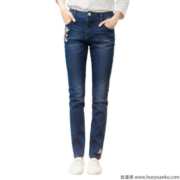 绣花牛仔裤唤醒复古怀旧心情-第5张图片-货源库 绣花牛仔裤唤醒复古怀旧心情-第5张图片-货源库